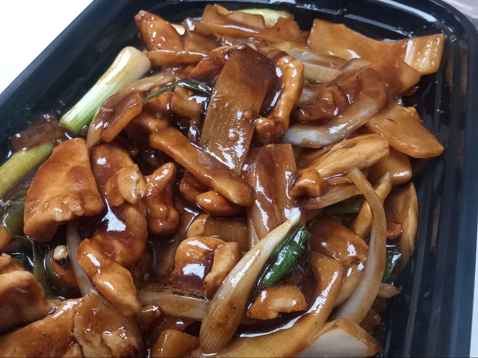 Pad Cashews.