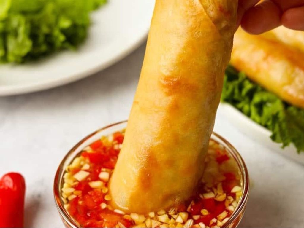 A1. Egg Roll.