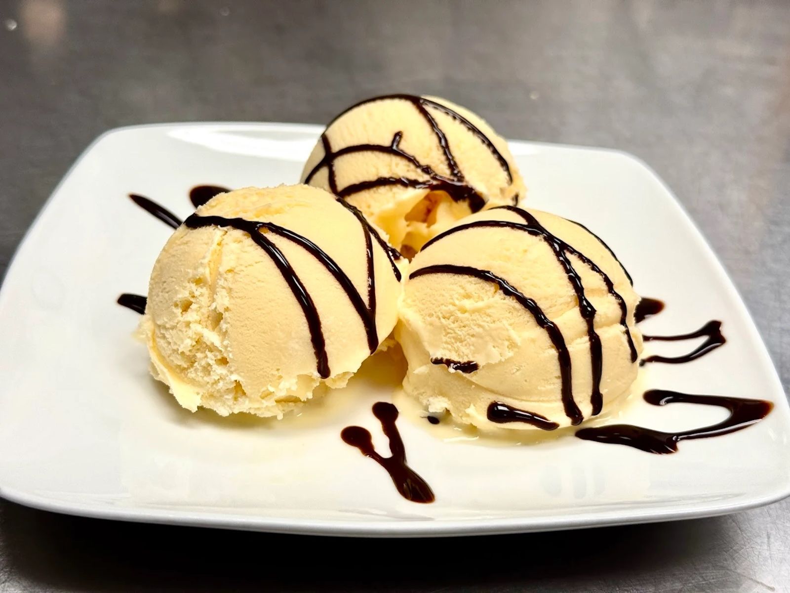 Ice Cream (Vanilla).