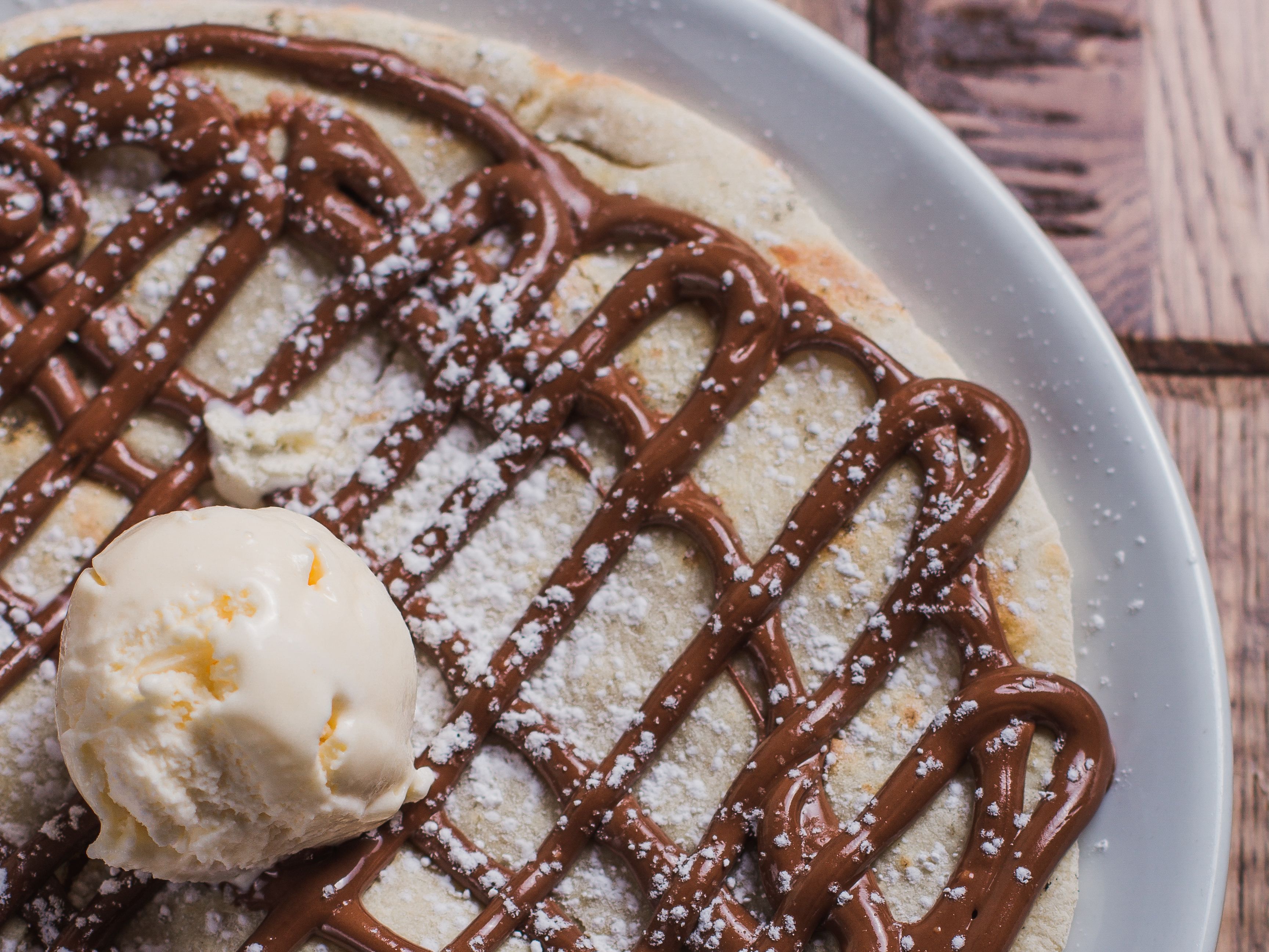 Small Pizza Di Cioccolato.