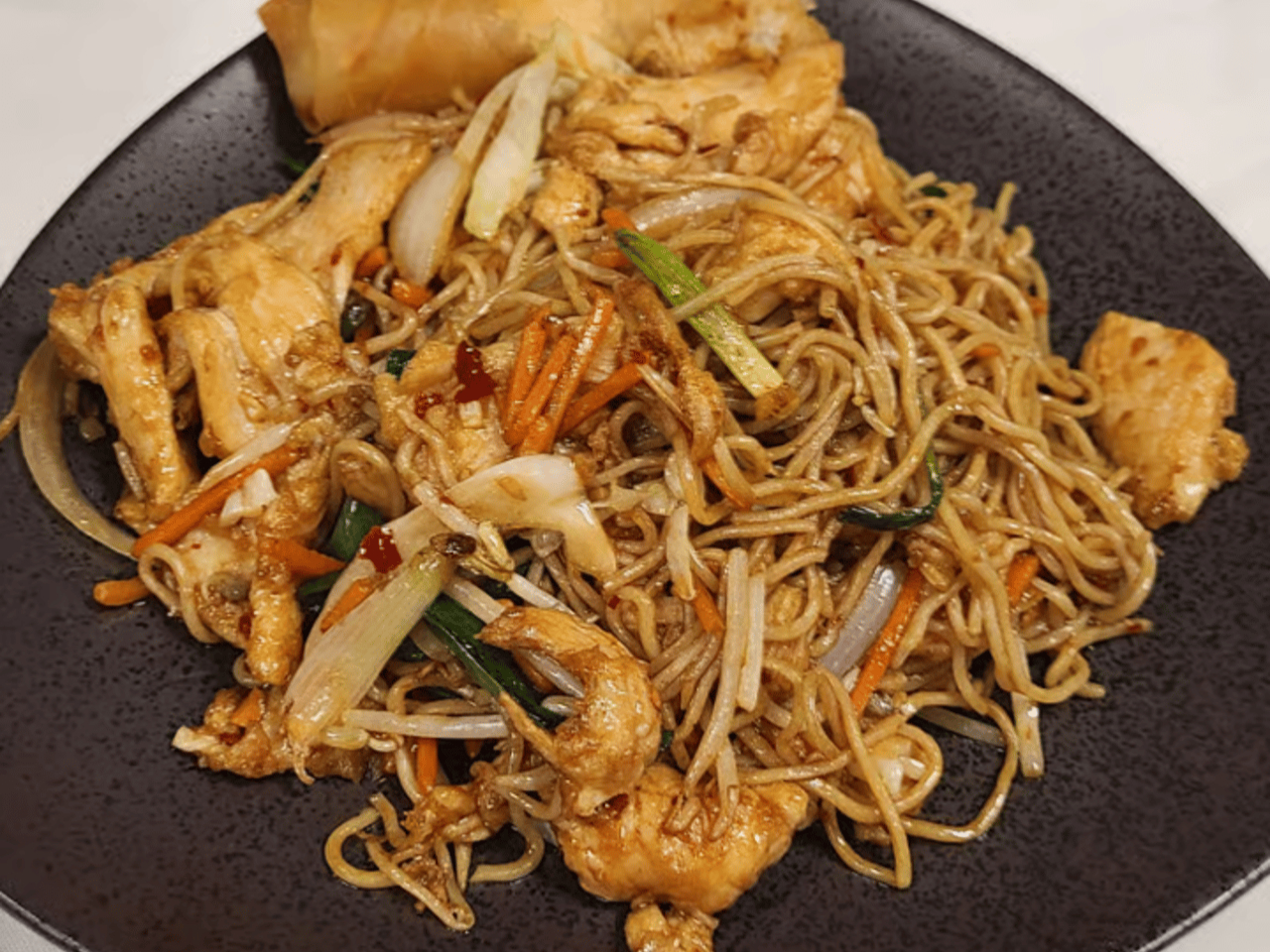 L-Vegetable Lo Mein.