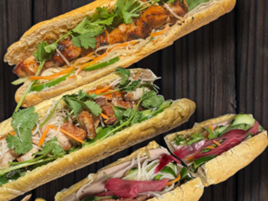 CLASSIC BANH MI.