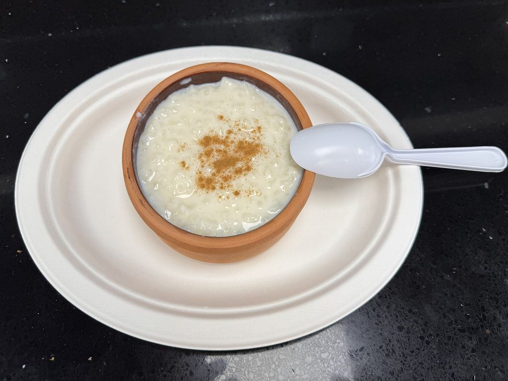 Sütlaç (Rice Pudding).
