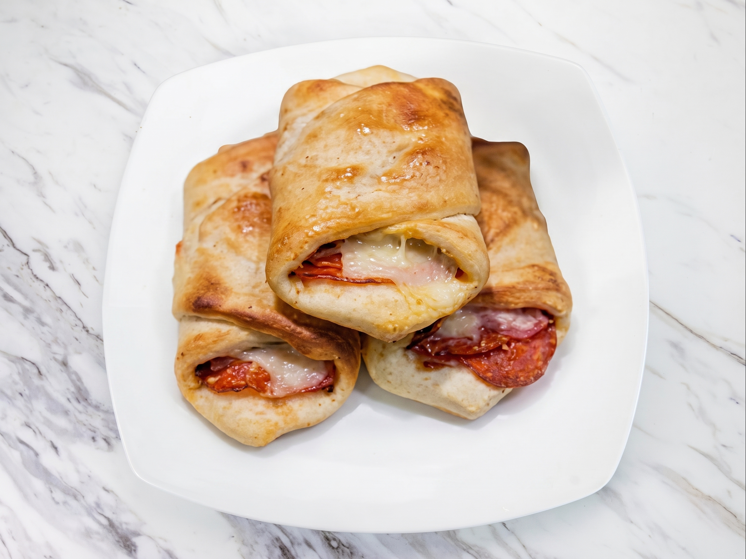 Pepperoni & Ham Roll.