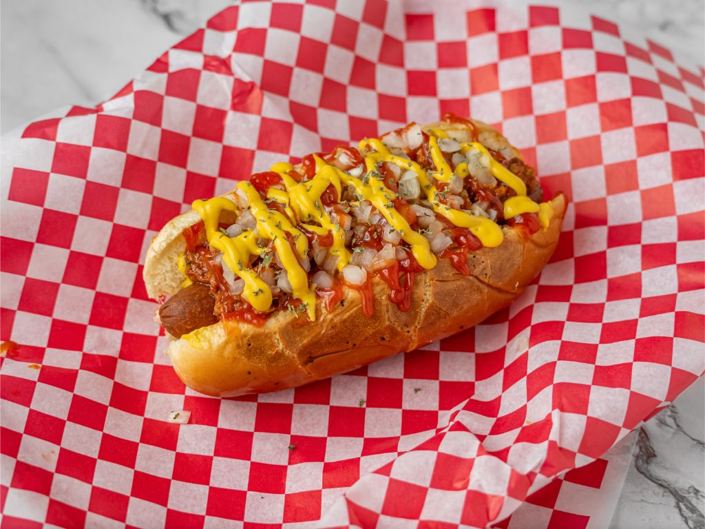 #5 Romeo's Chili Dog (Single)