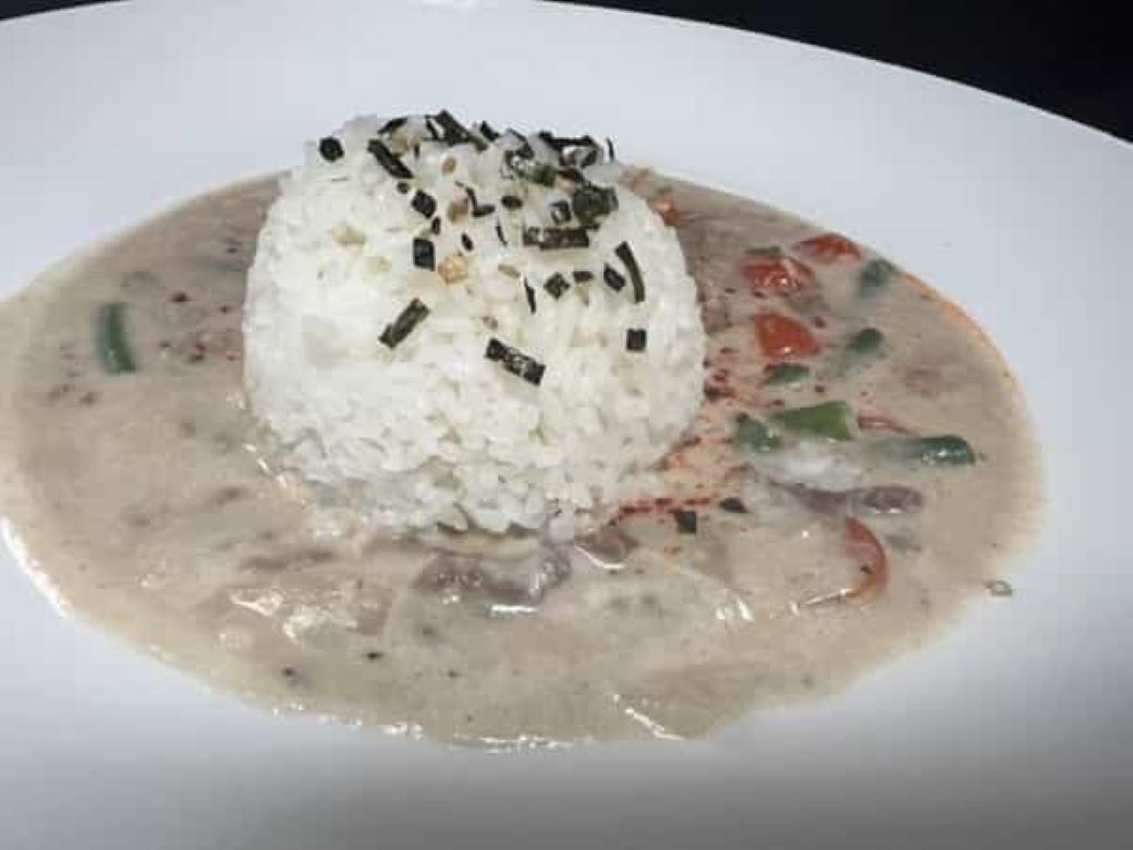Zesty Coco Beef (Tinak'tak).