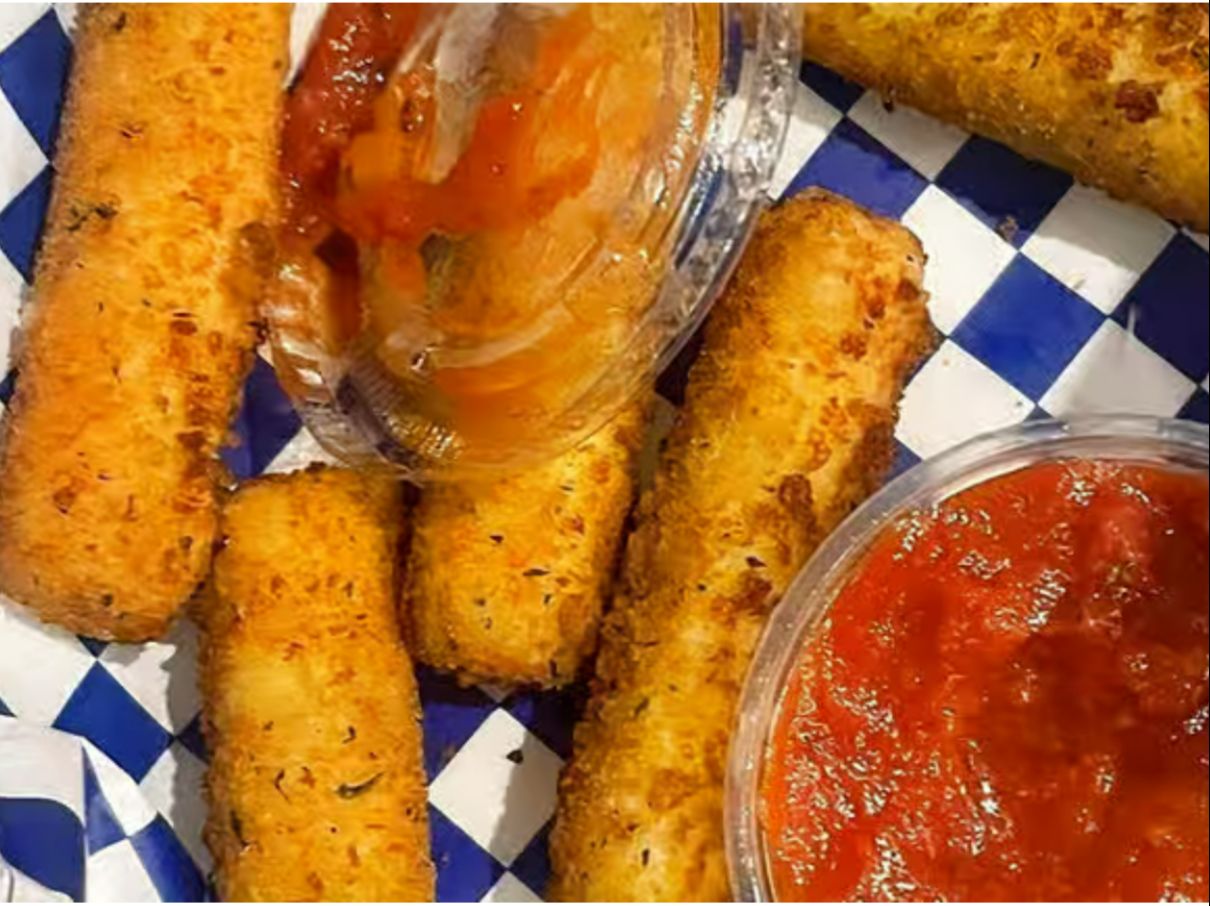 Mozzarella Cheese Sticks & Marinara Sauce.