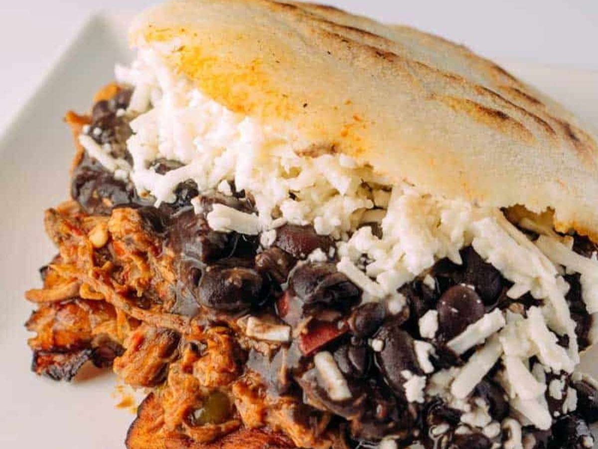 Arepa Pabellon.