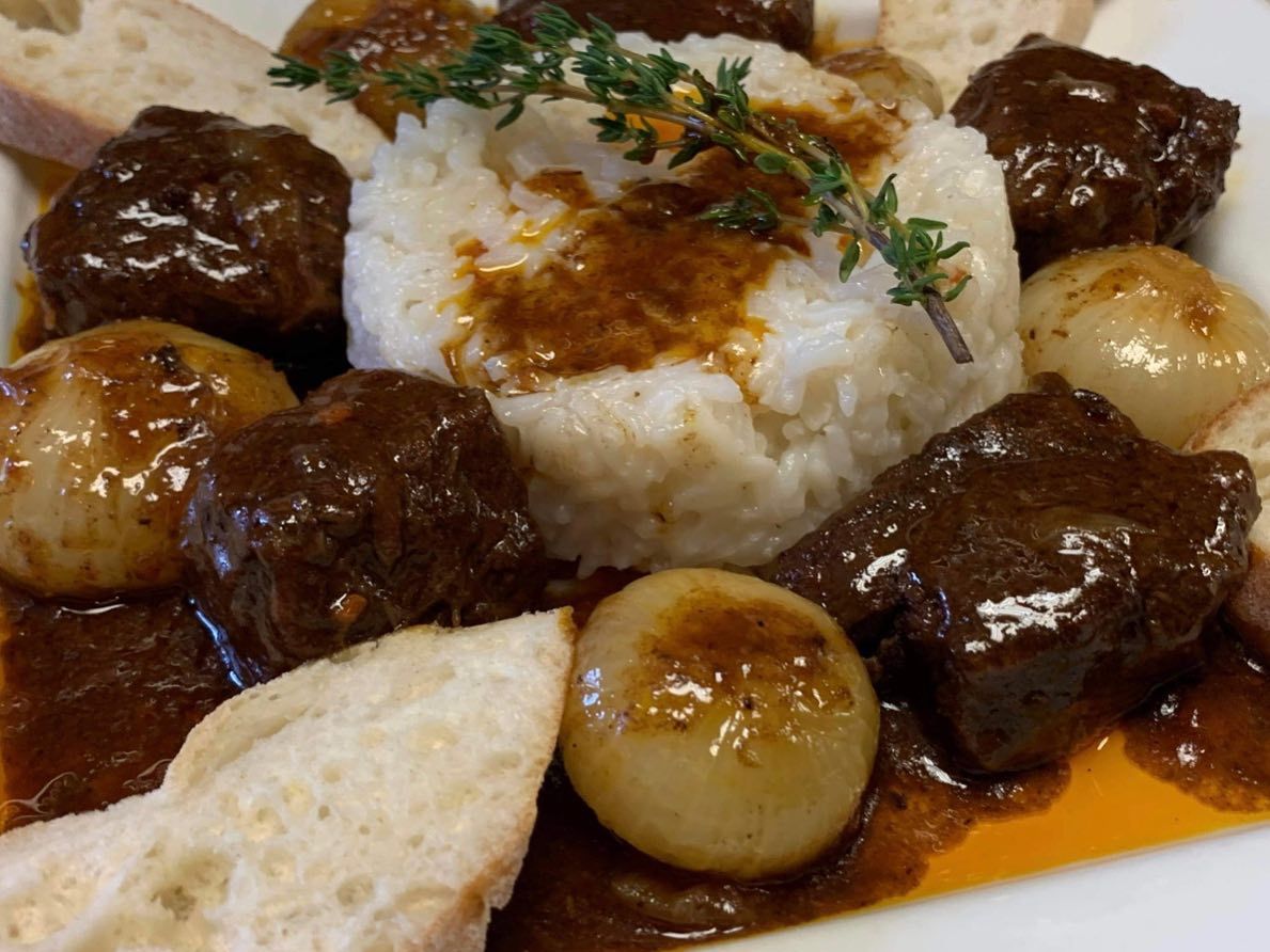 Short Ribs Stifado  (Half Tray).