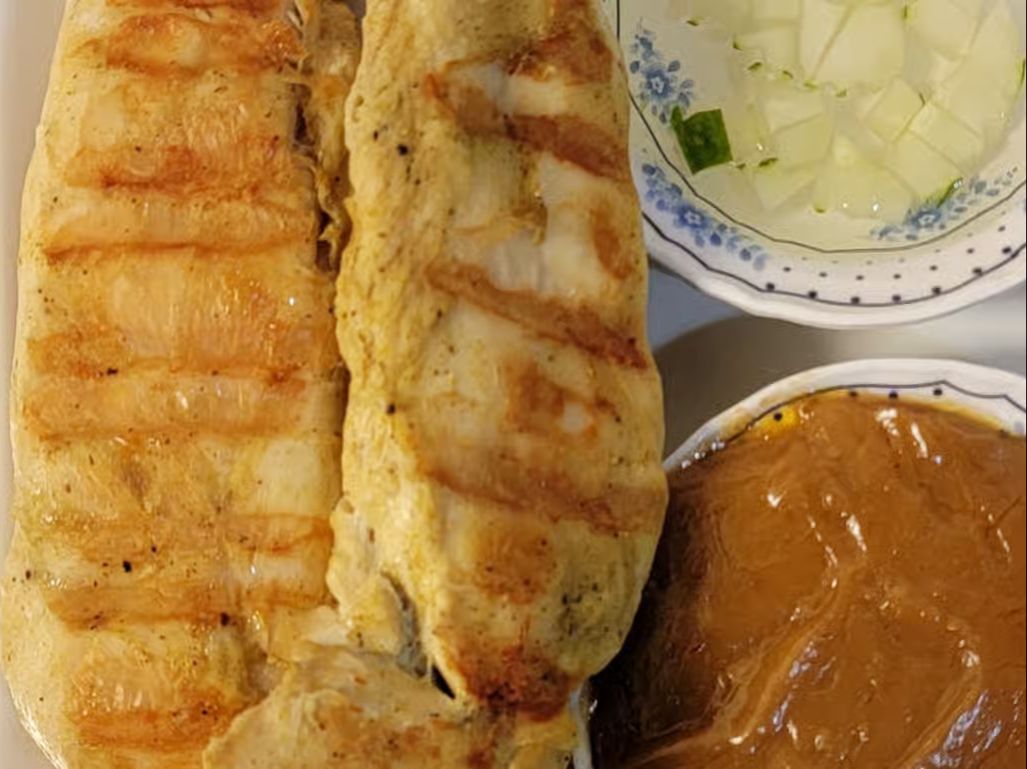 A2 Satay Gai (4pcs).