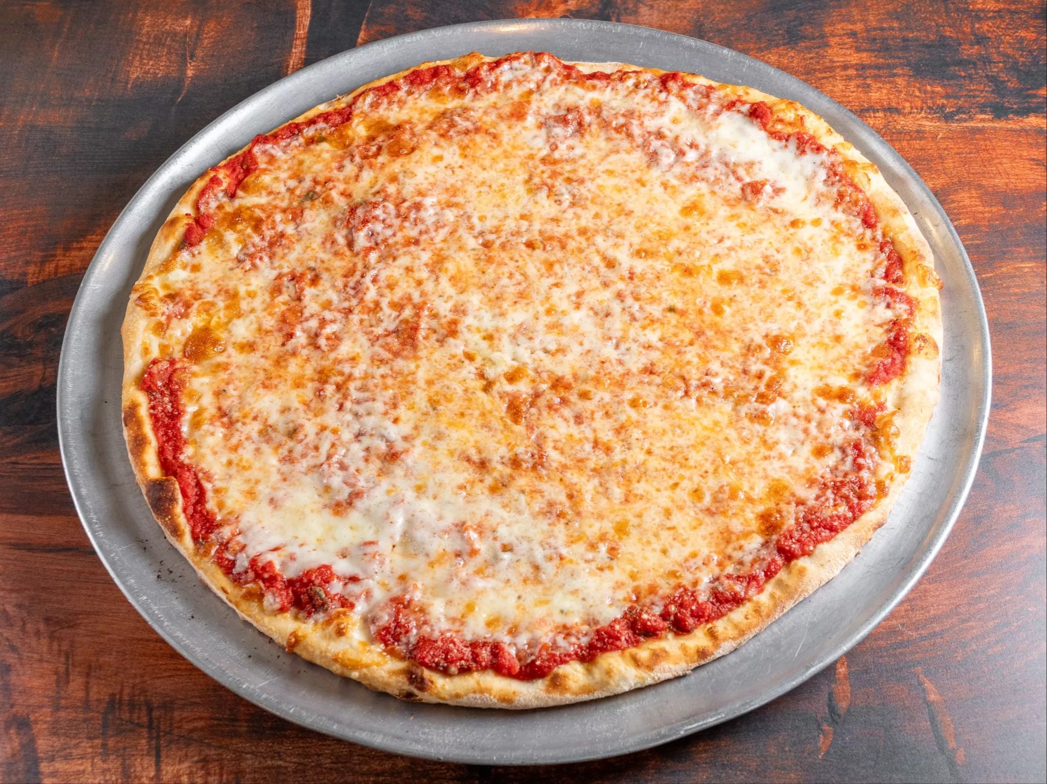 Extra Large 4 Cheese Pizza.