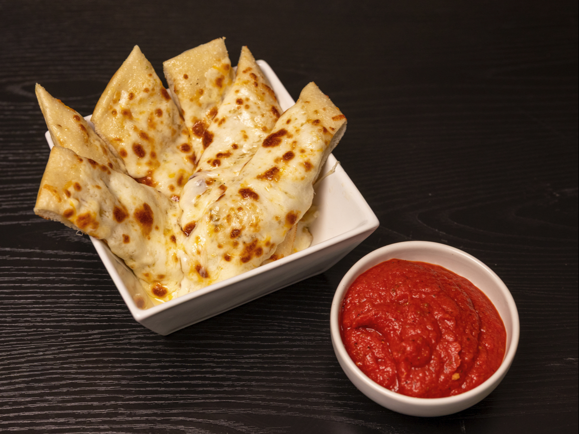 Cheesy Bread Sticks (12pcs).