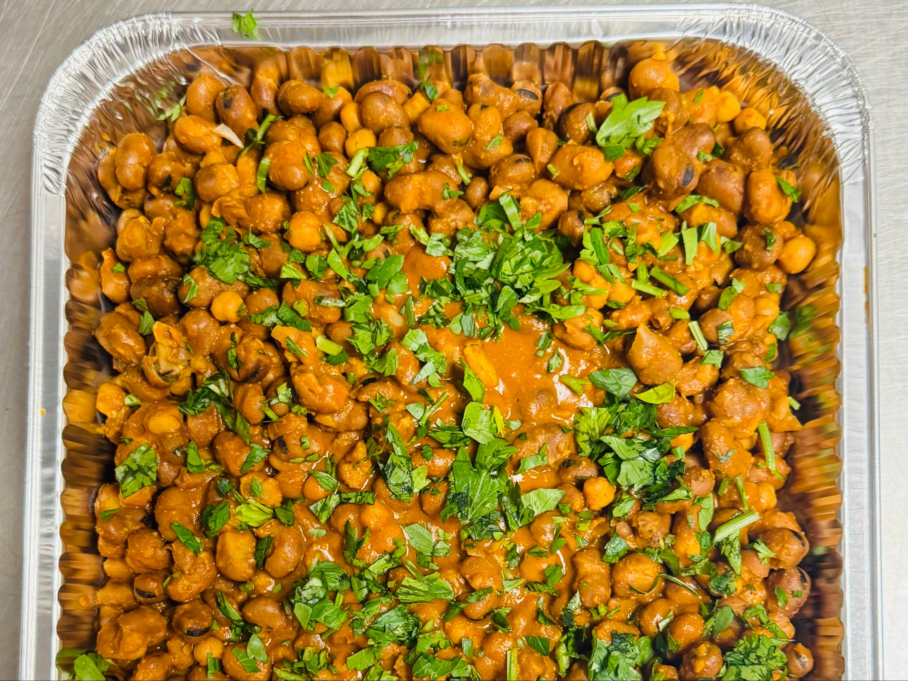 HALF TRAY FAVA BEAN.