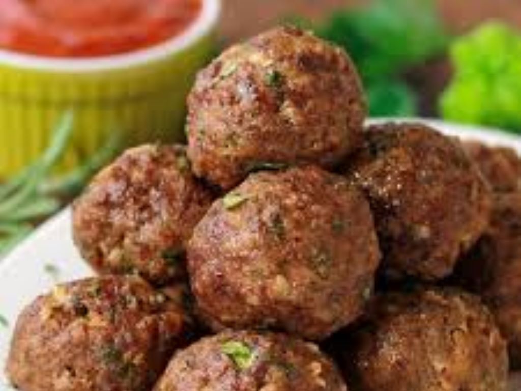 Delicious Meatballs: A Family-Friendly Italian Favorite