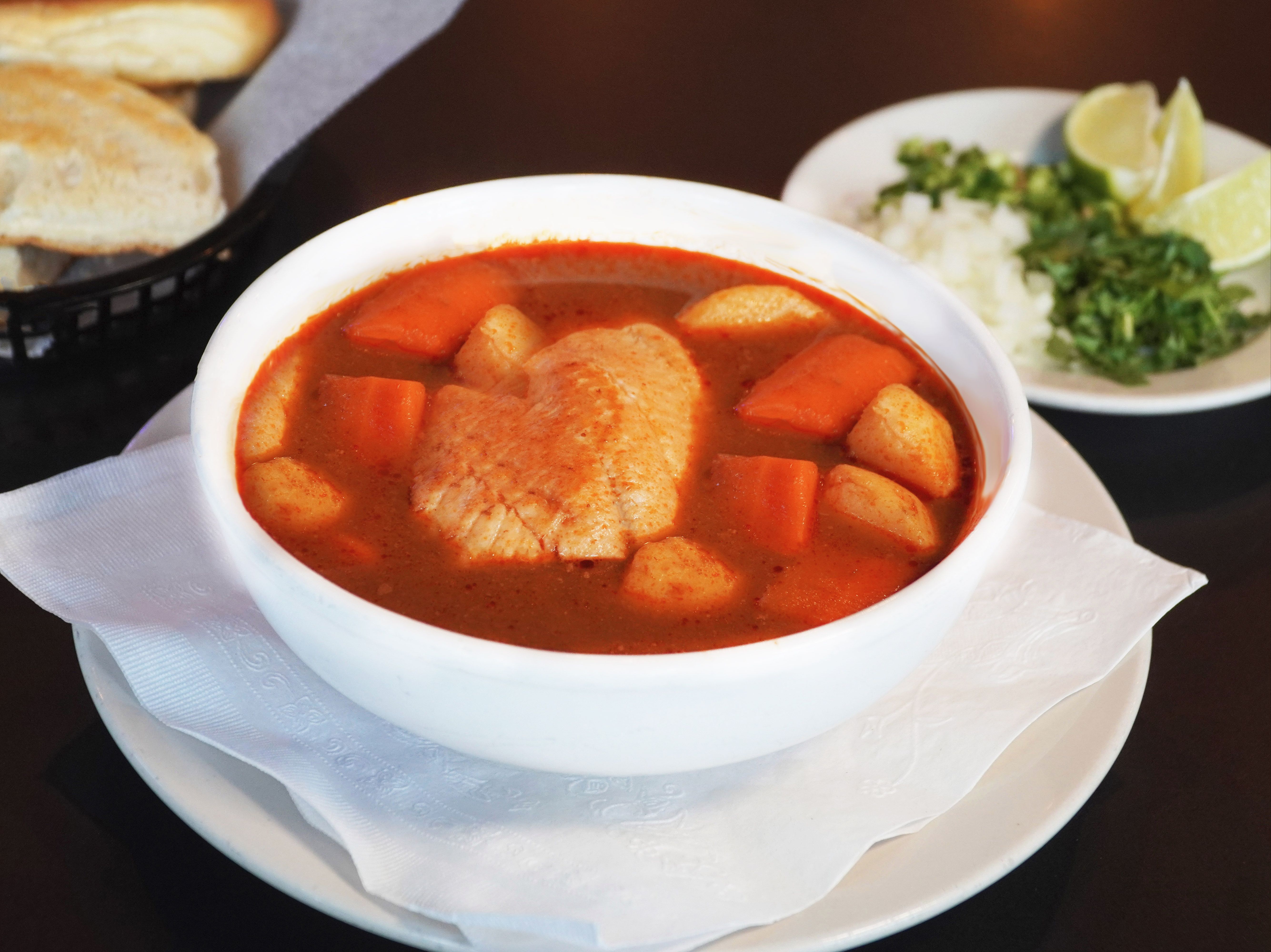 Caldo De Pescado.