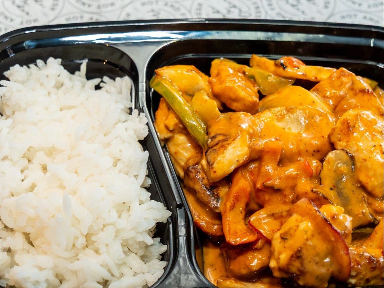 Cheddar Sauce Chicken with Rice.
