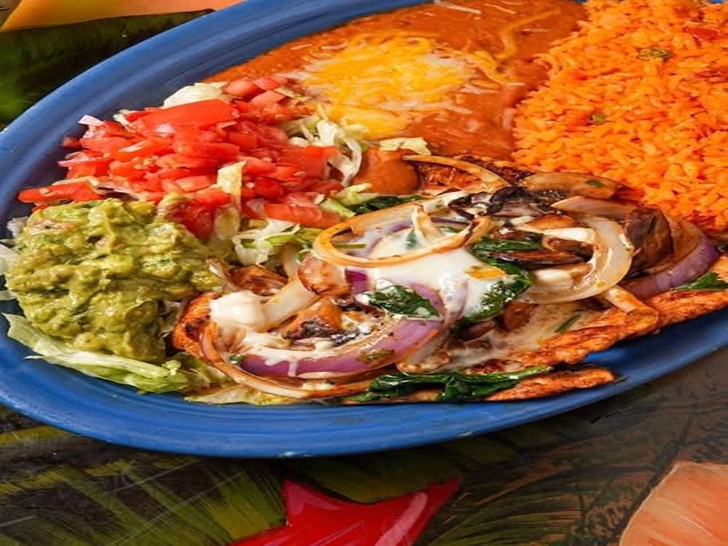 Pollo-Tapatio L.