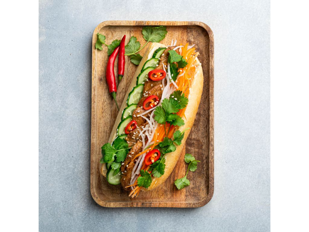 28. Bami Thịt Nướng / Grilledpork