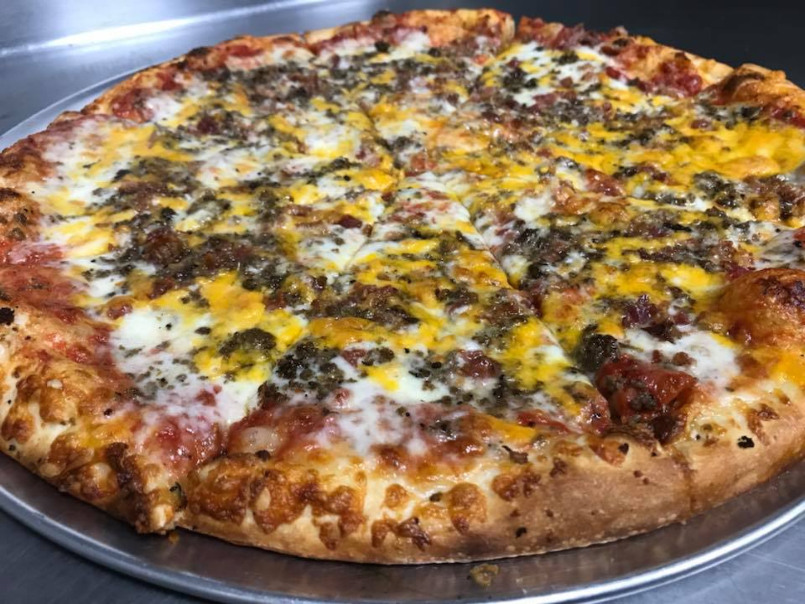 Bacon Cheeseburger Pizza (online)