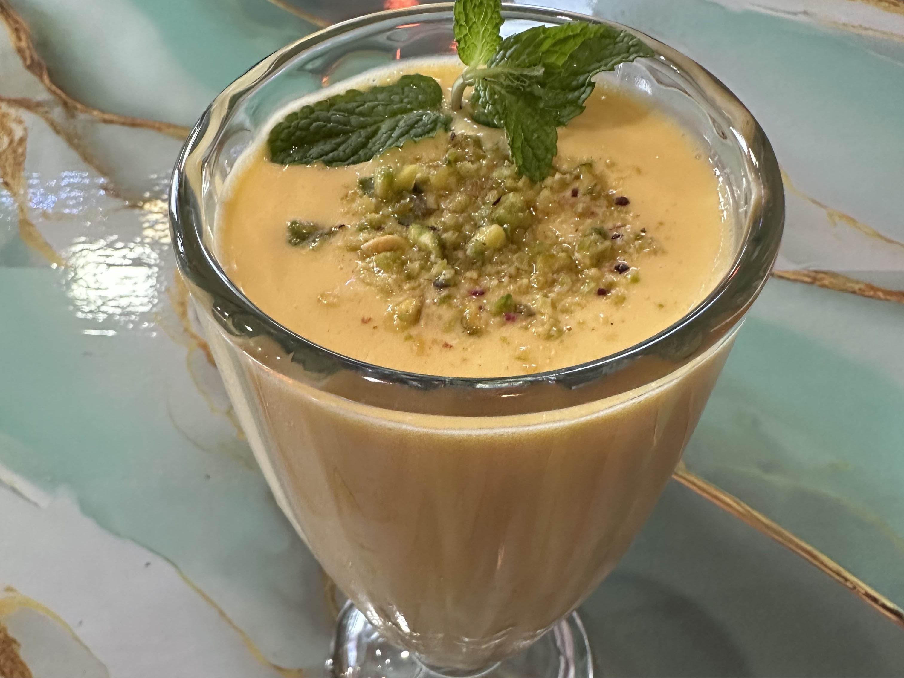 MANGO LASSI