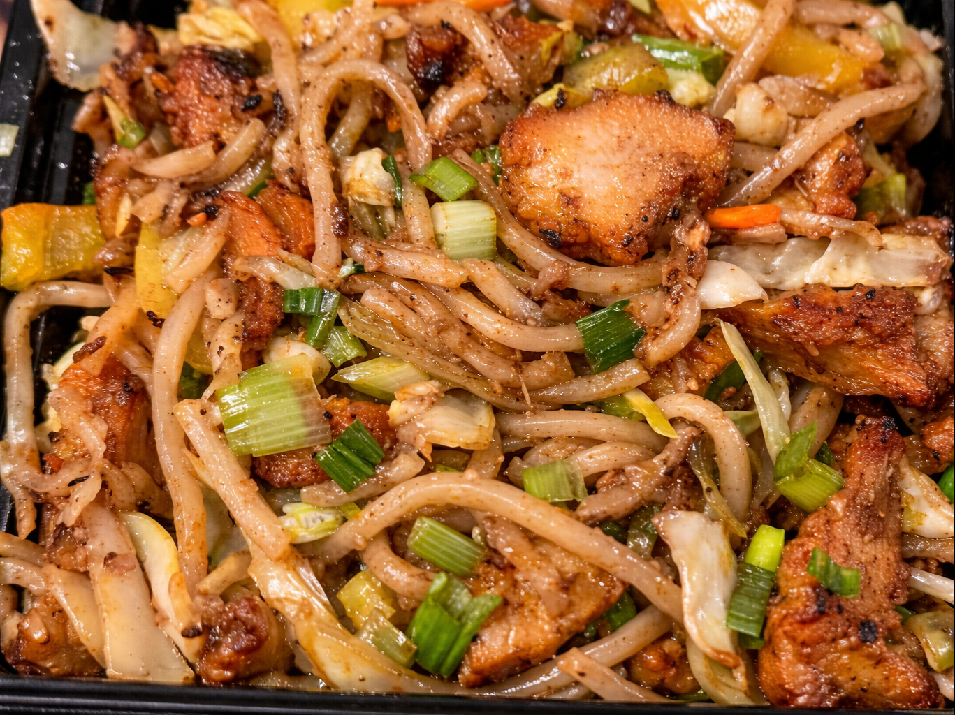 Schezwan Chicken Noodles.
