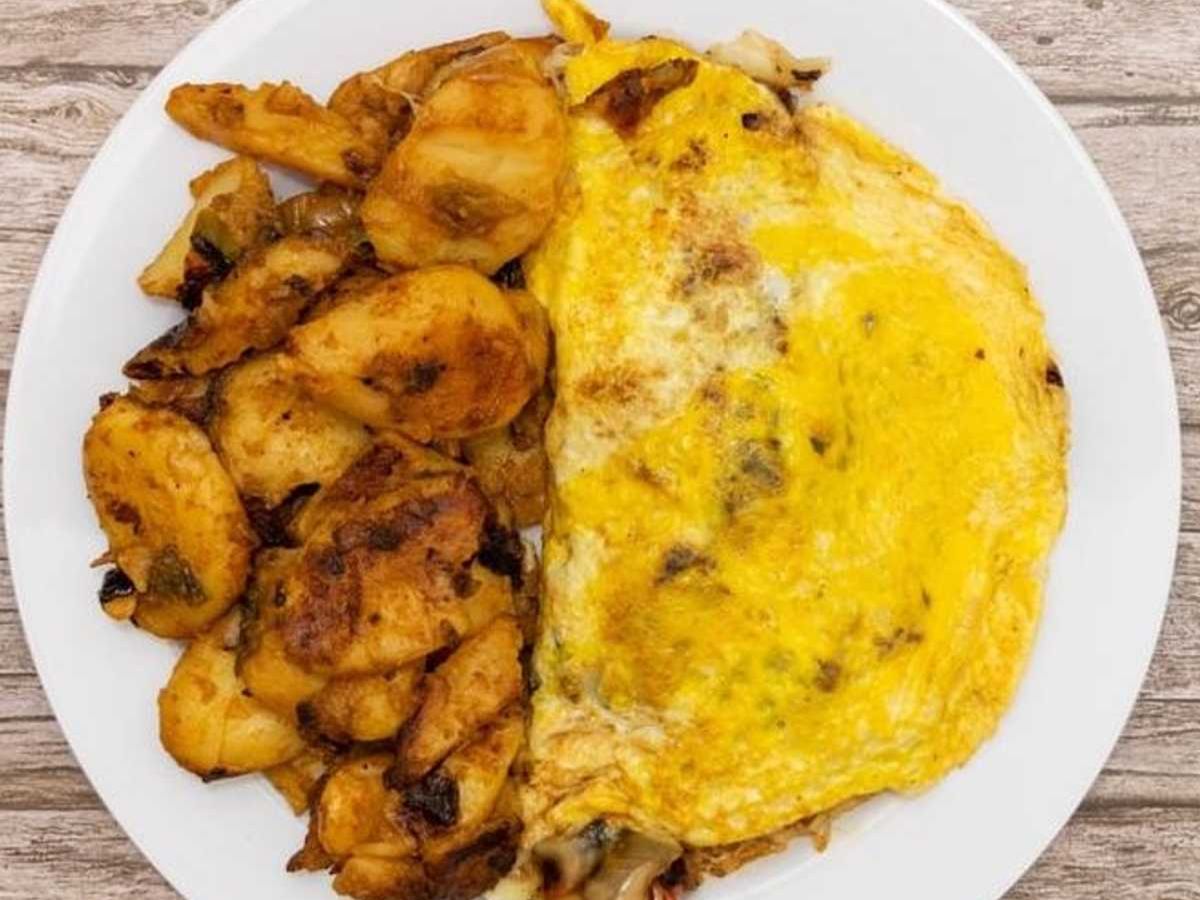 9. Spinach, Turkey Bacon, Mushrooms & Swiss Cheese.