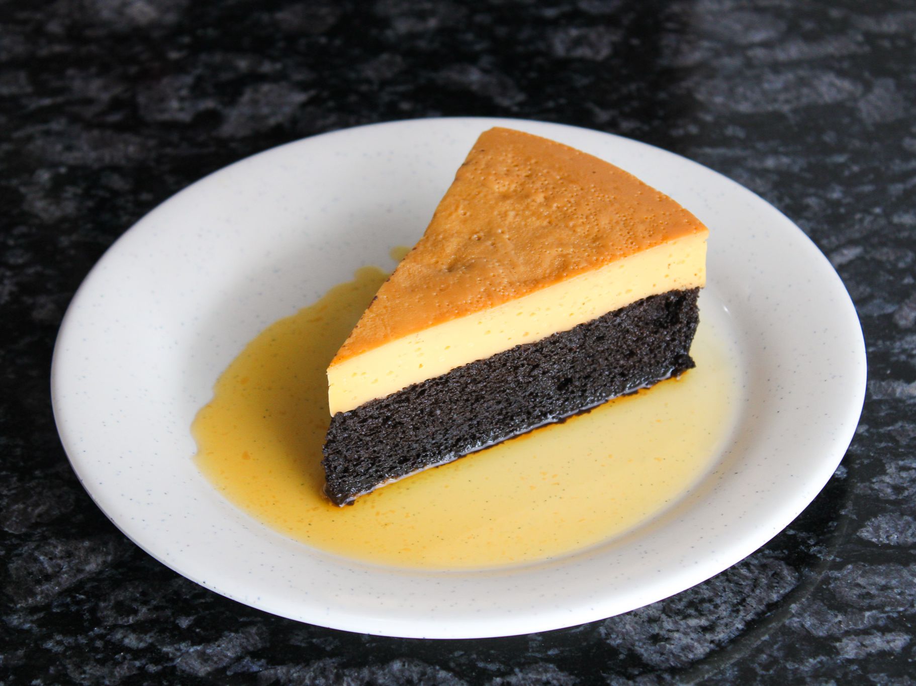 Chocoflan.