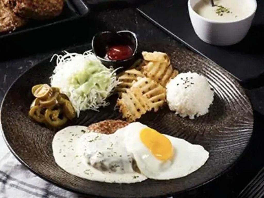 (CARBONARA) HAMBURG STEAK*.