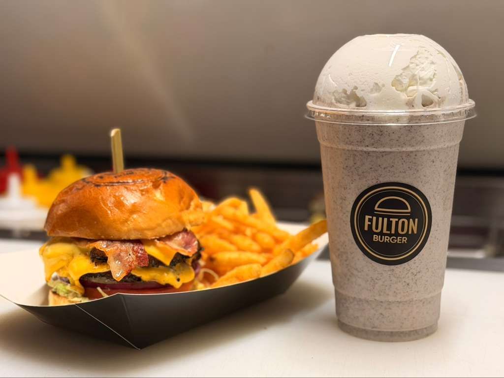 Burger & Fries & Shake Bundle