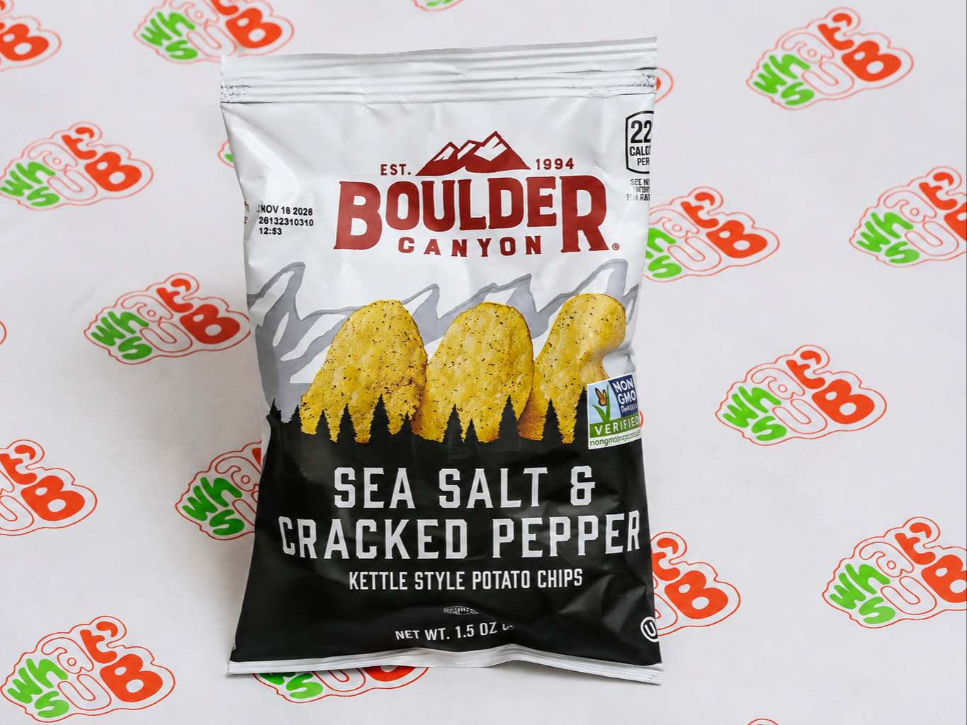 Boulder Chips Cracked Pepper.