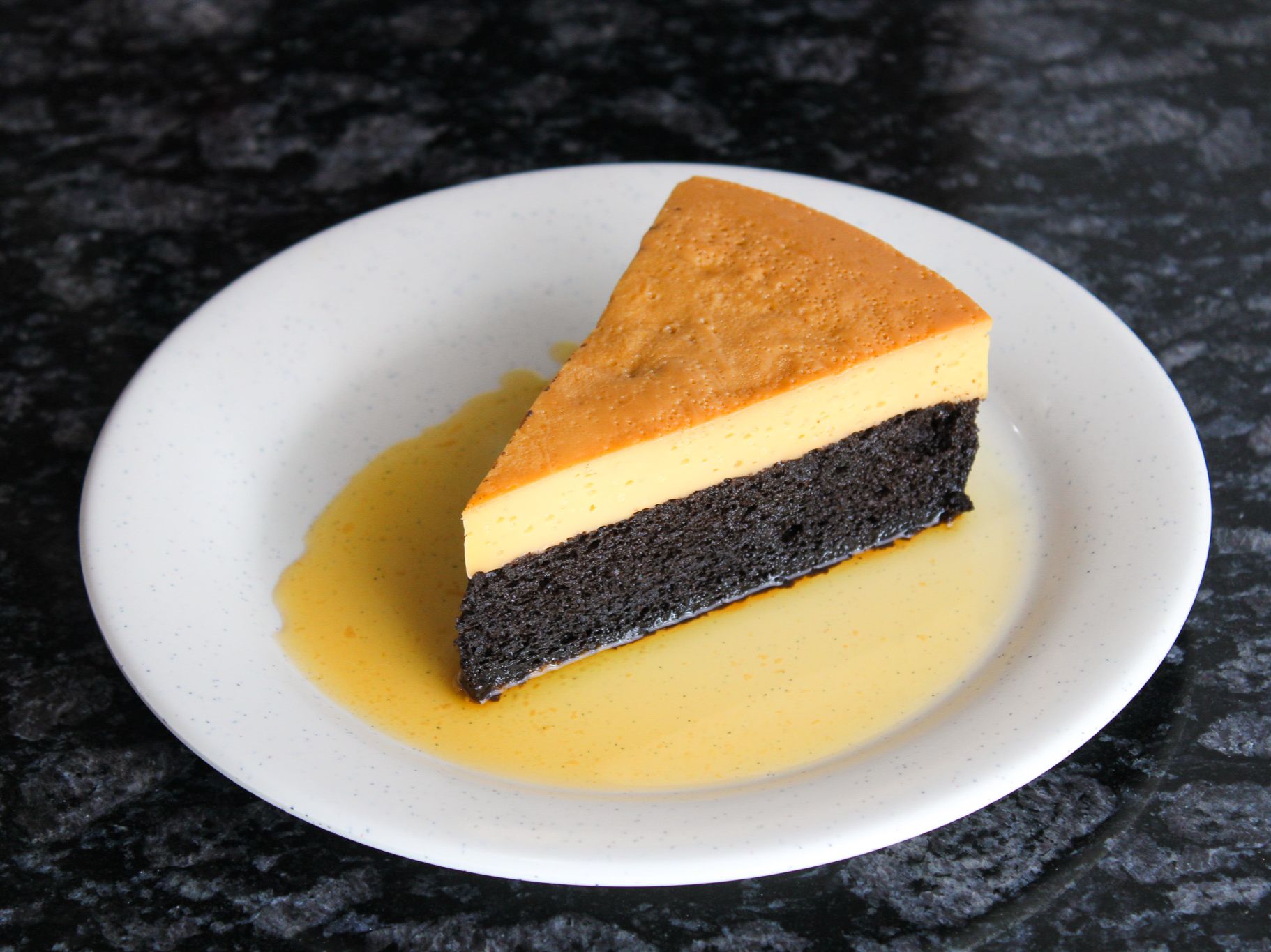 Chocoflan.