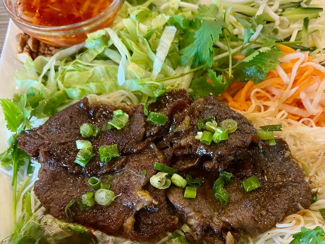 B77. Grilled Beef Vermicelli.