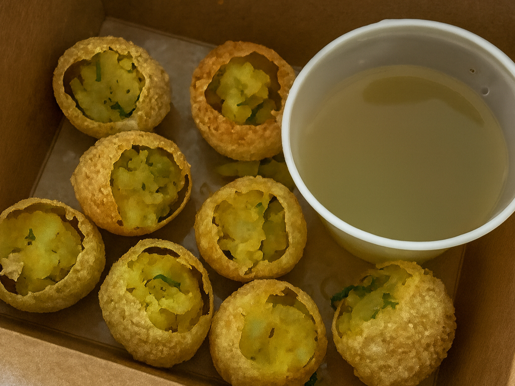 Pani Puri.