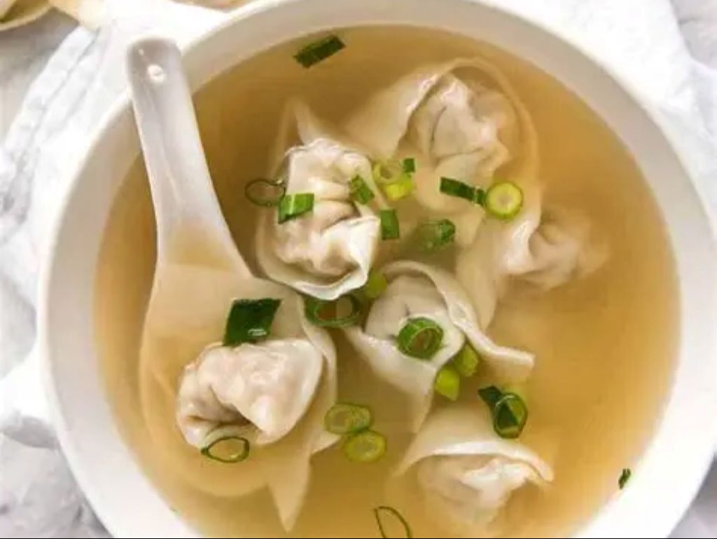 Wonton Soup Large / Súp Hoành Thánh Lớn / 大份馄饨汤.