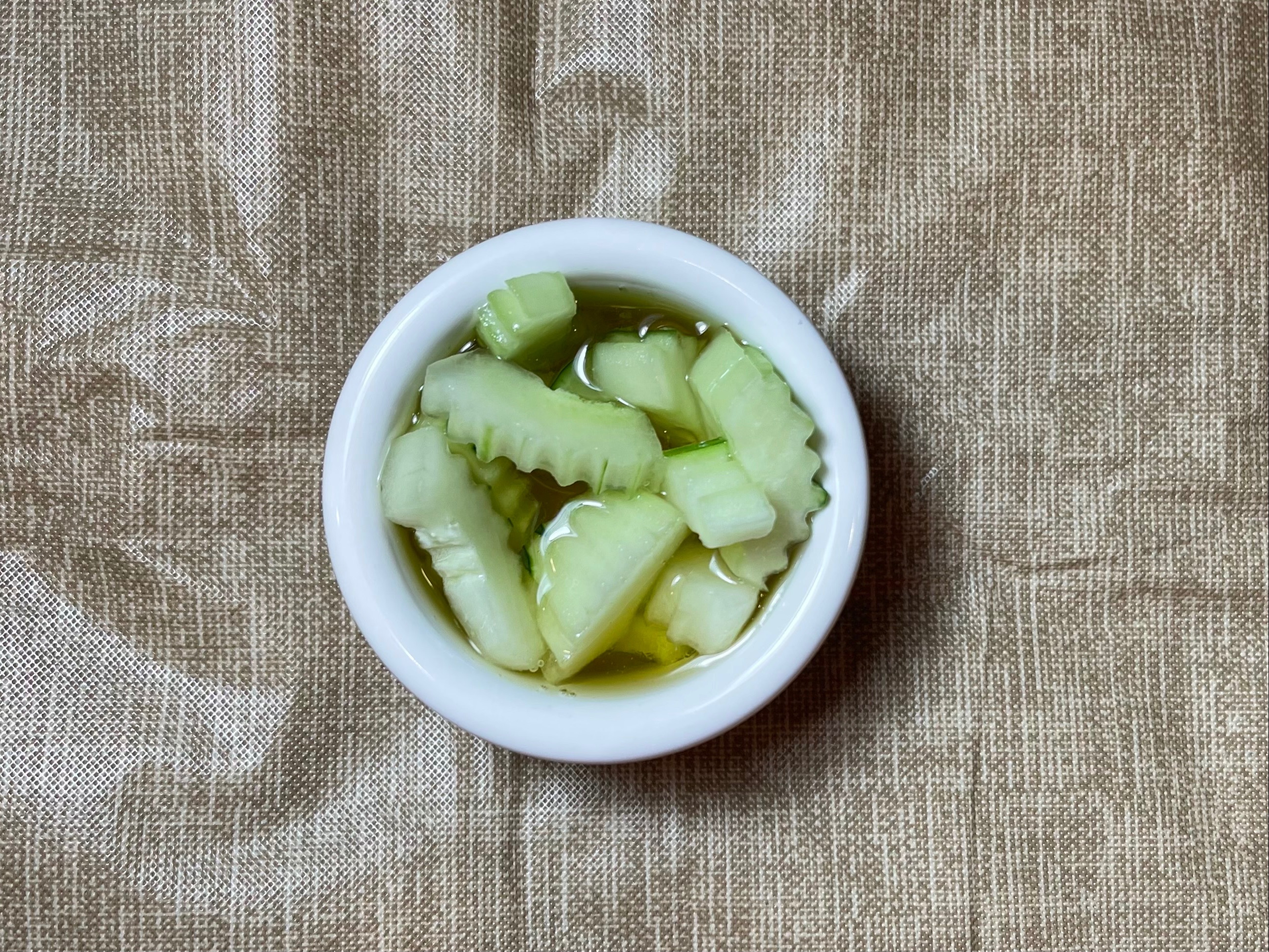 Extra Cucumber Sauce.