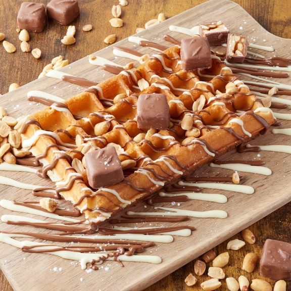Snickers Waffle