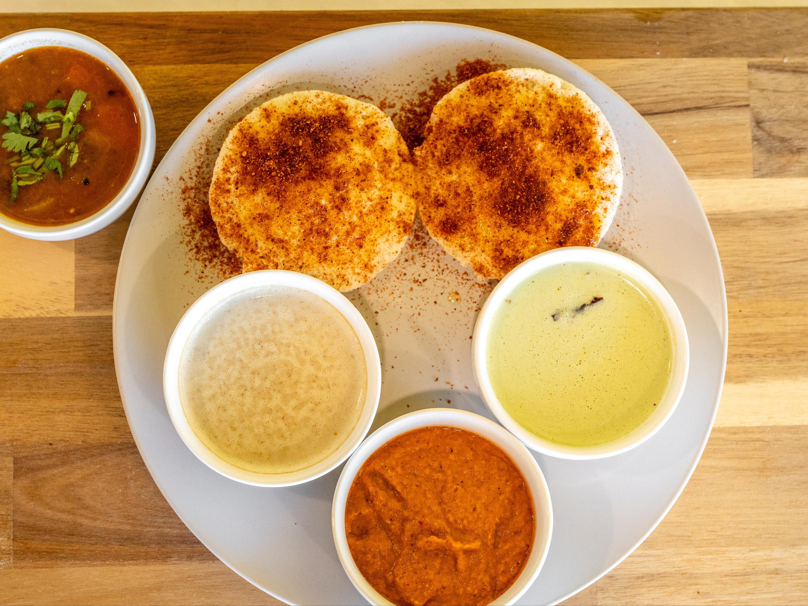 Naivedyam Special Idli (2 pieces).