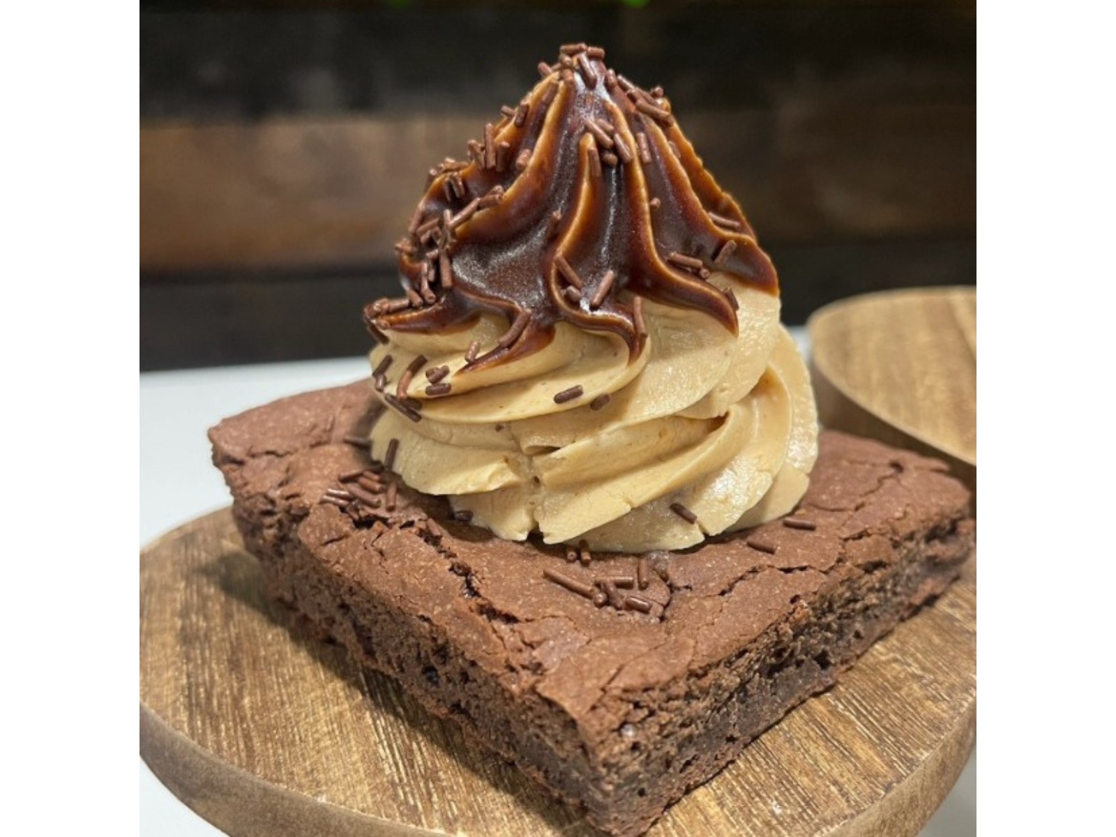 PB Mousse Brownie.