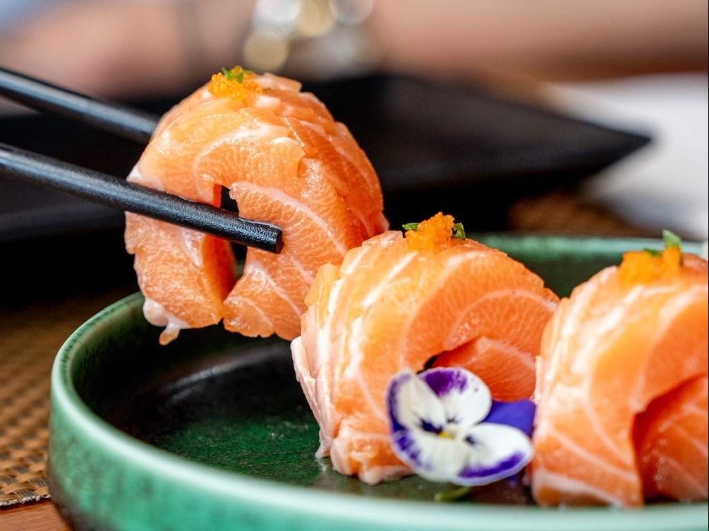 Salmon Belly S/N 4pcs
