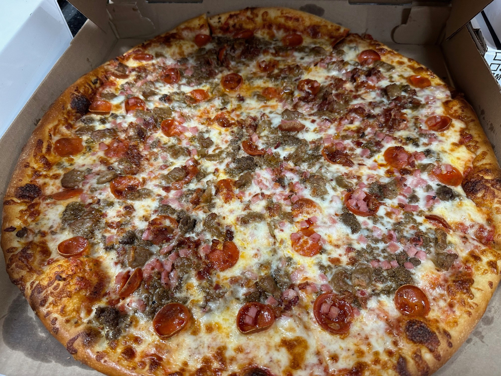 Meat Lovers Pizza (online)