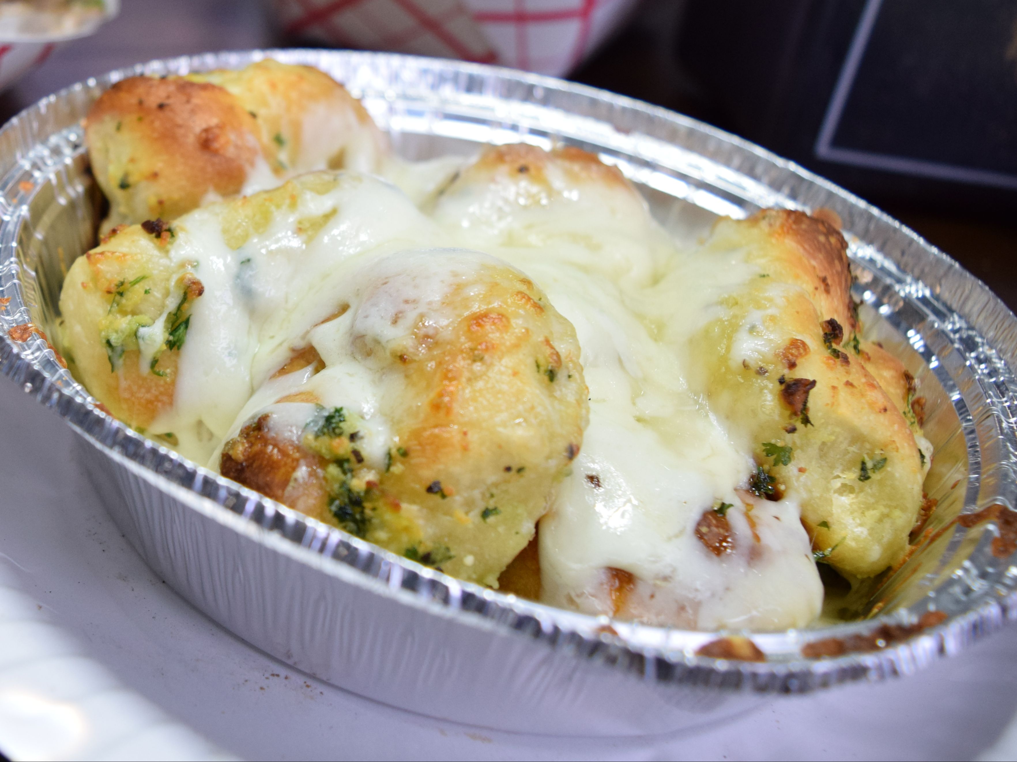 Cheesy Garlic Knots (6).