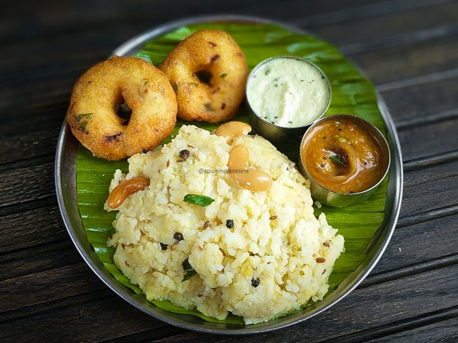 Pongal Vada Combo.