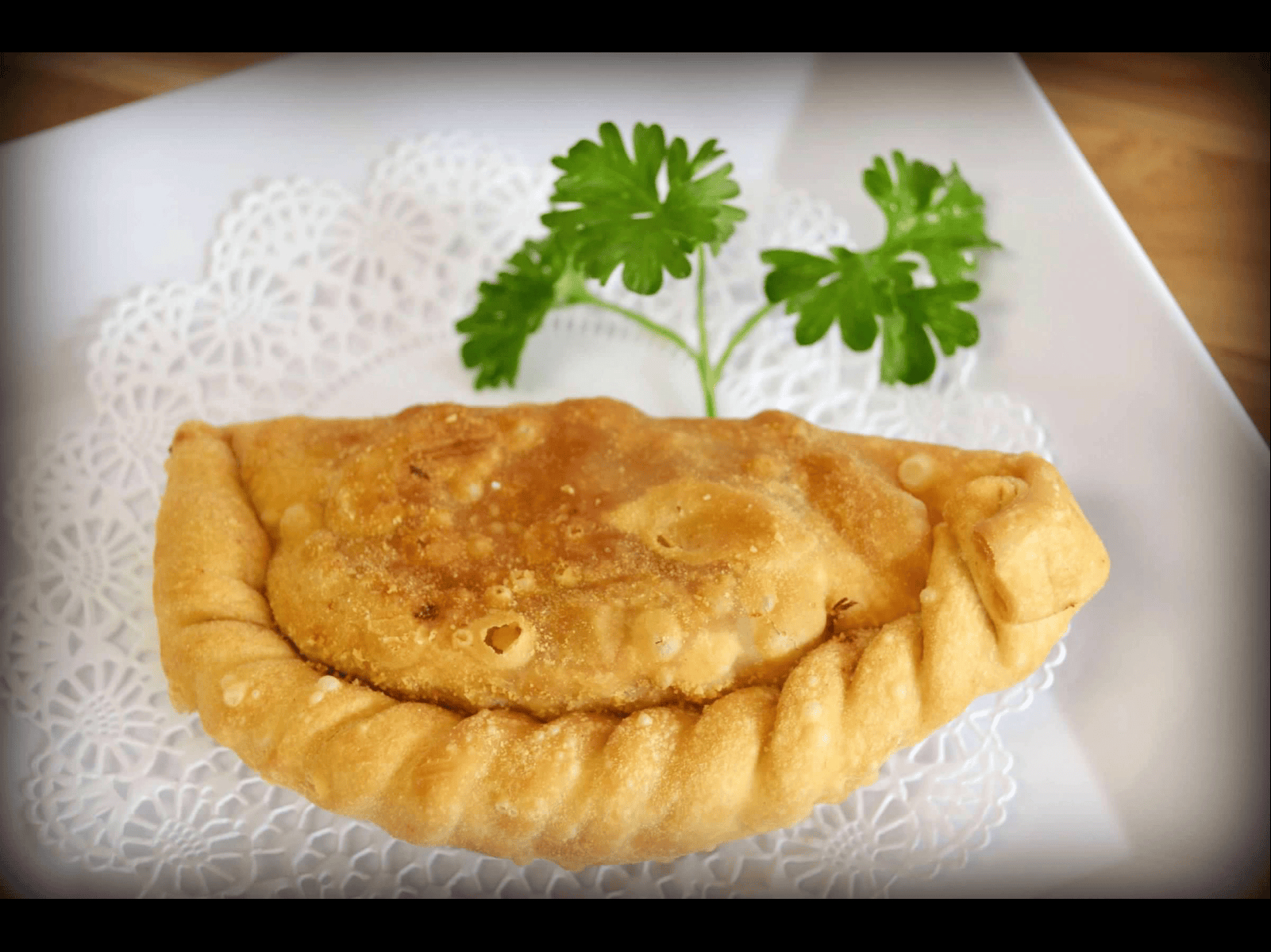 EMPANADA CHICKEN