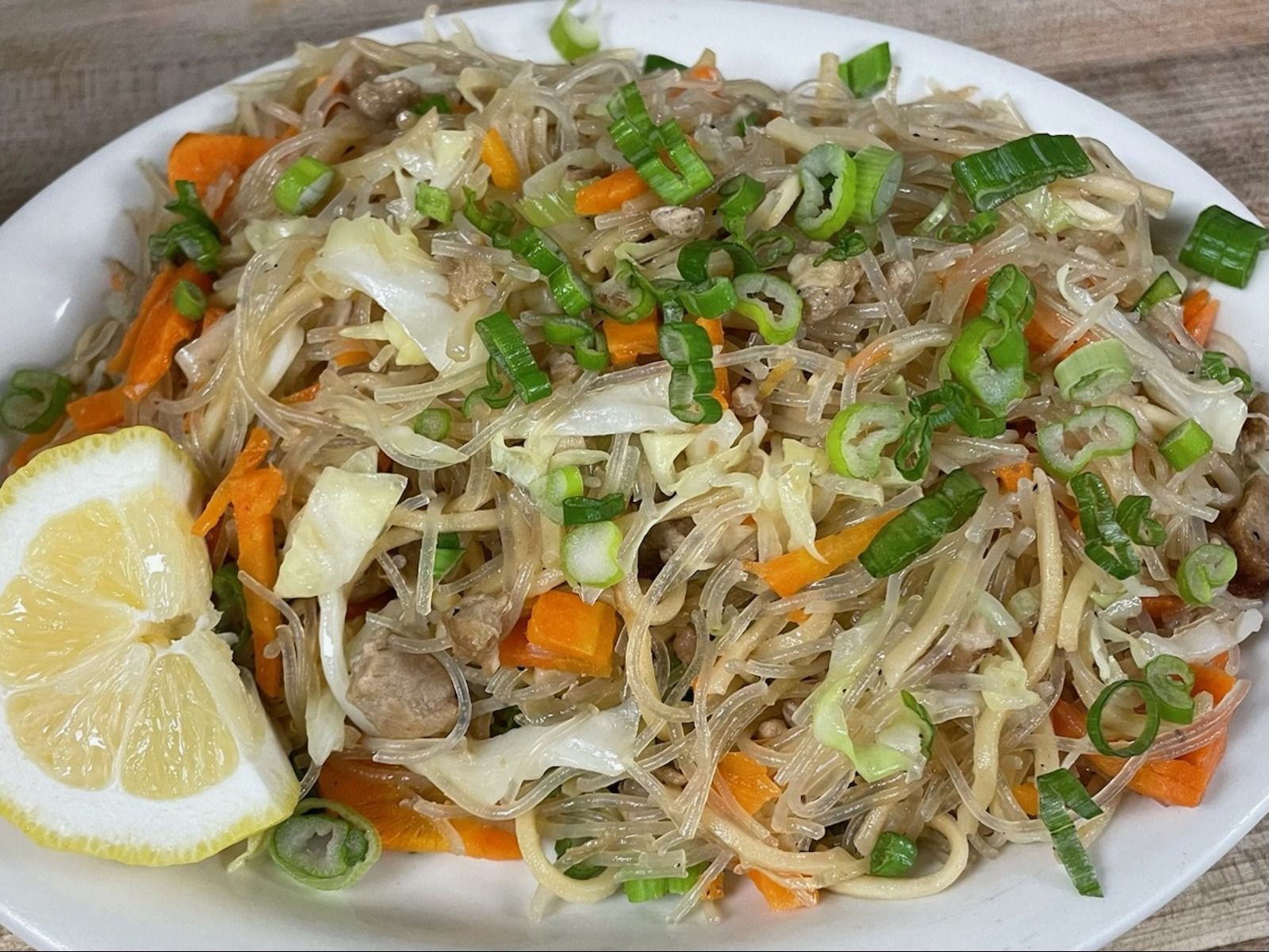 Bihon/Canton Guisado
