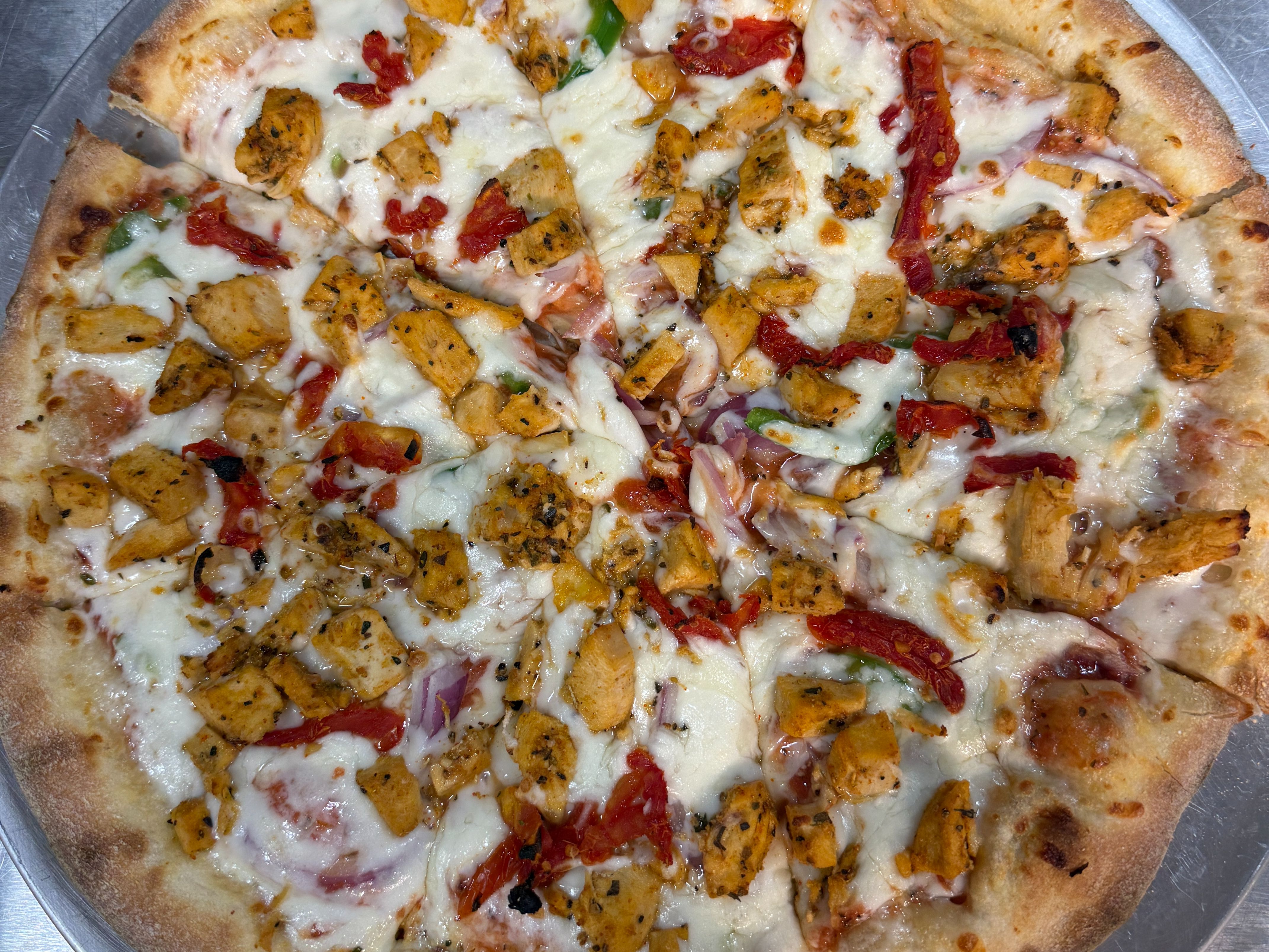 Grilled Chicken Pizza