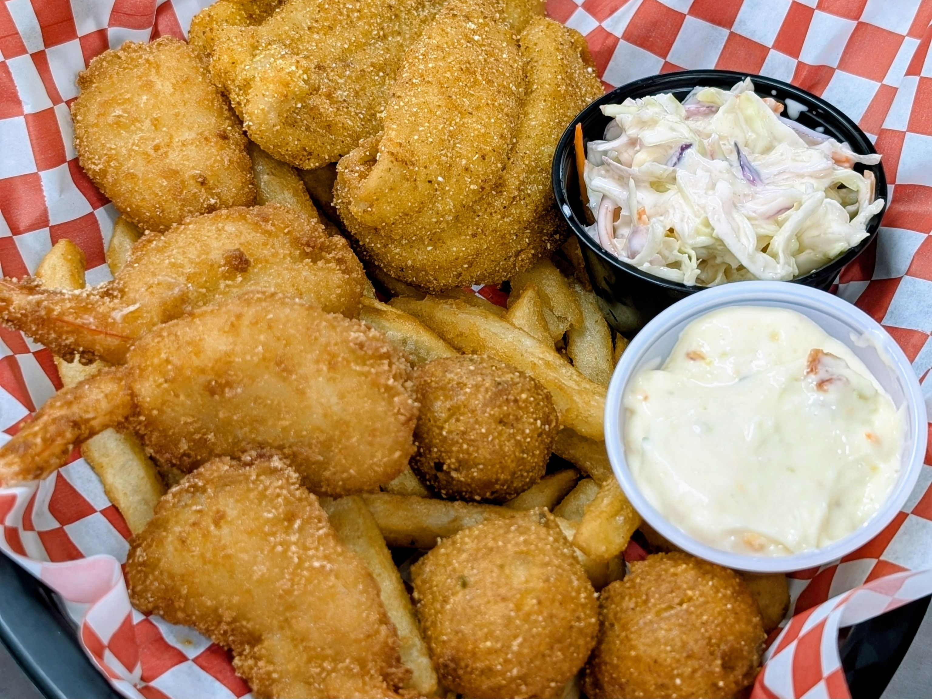 Fried Fish & Shrimp Basket.
