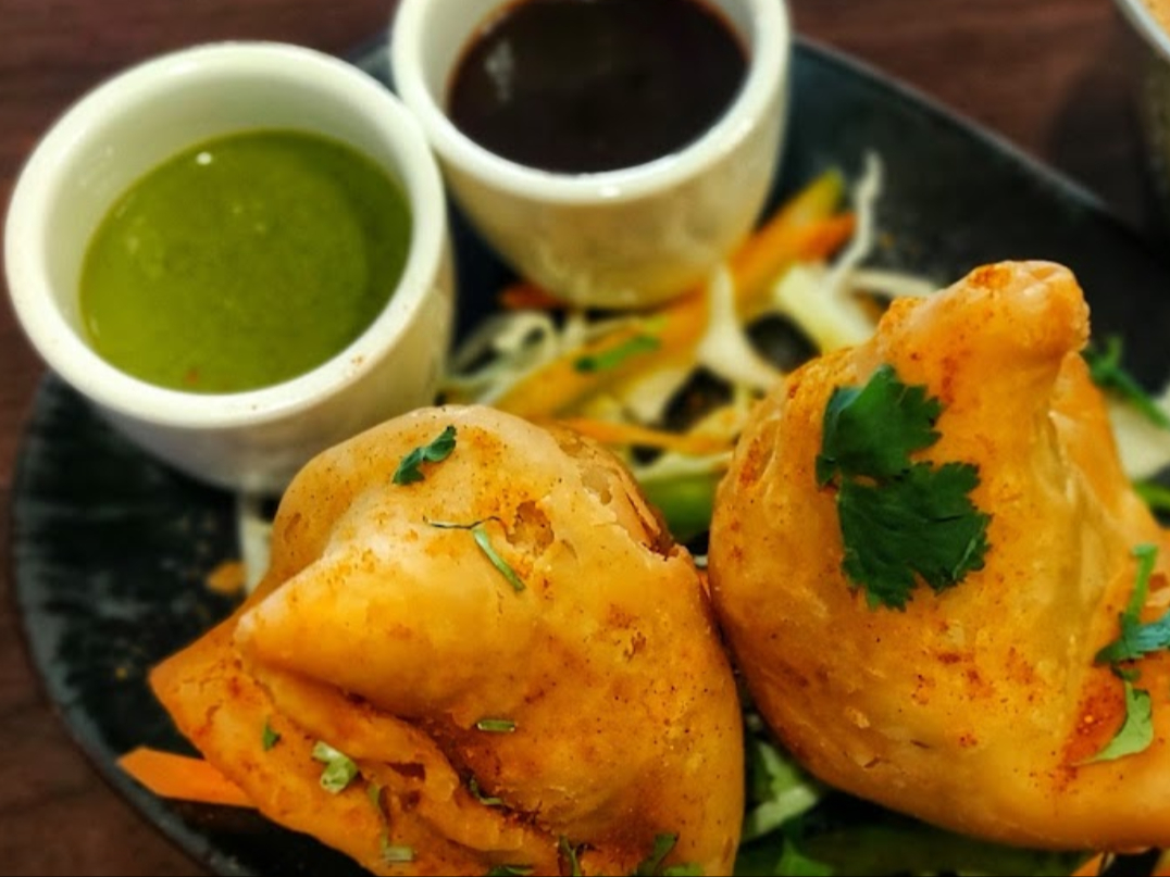 Samosa (4 pcs)