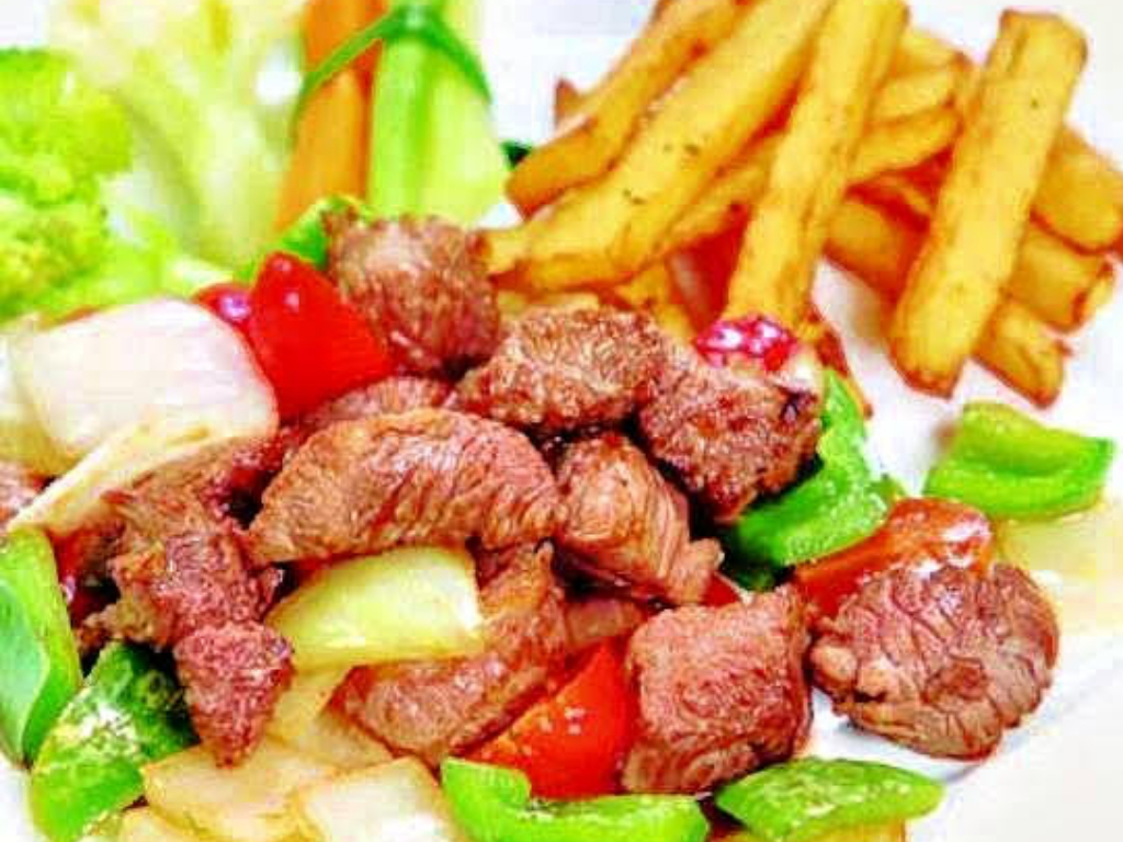 Shaking Beef Lunch Combo.
