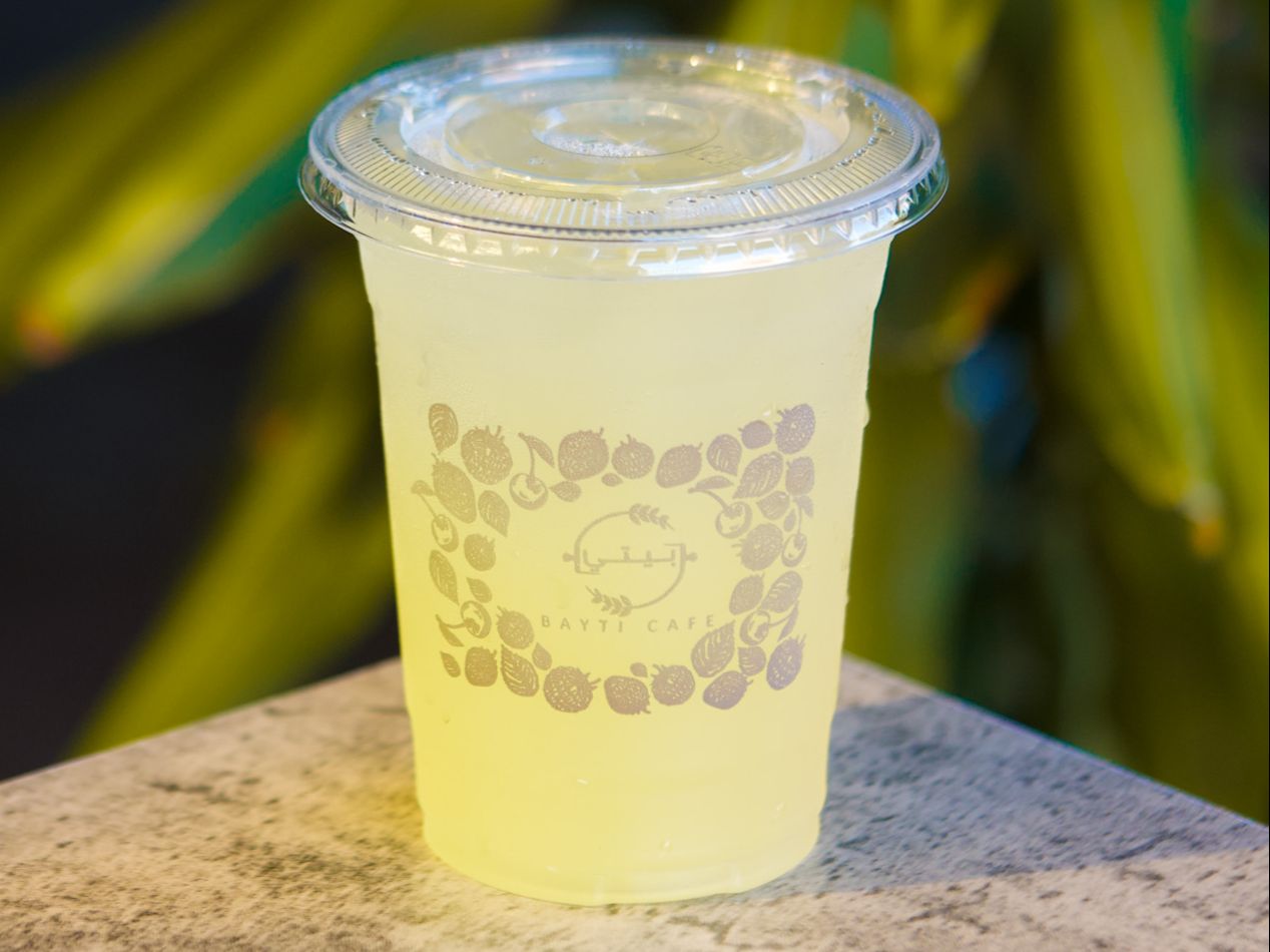 Orange Pineapple (J).