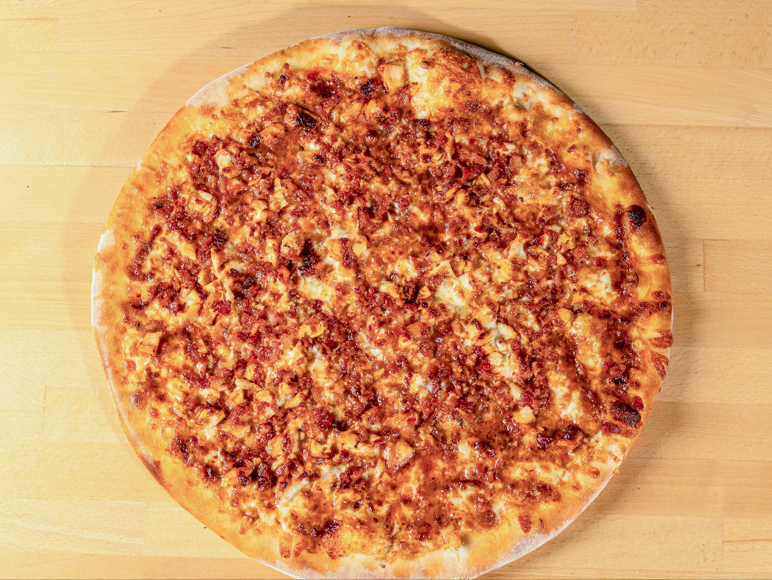 Chicken Bacon Chipotle Ranch, 16"